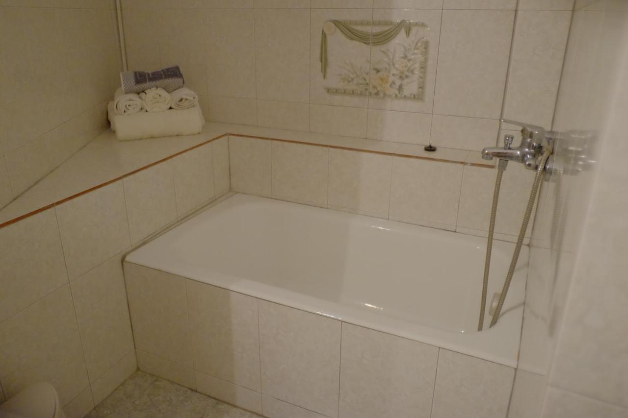 Villa Aleka 萨莫色雷斯岛 外观 照片
